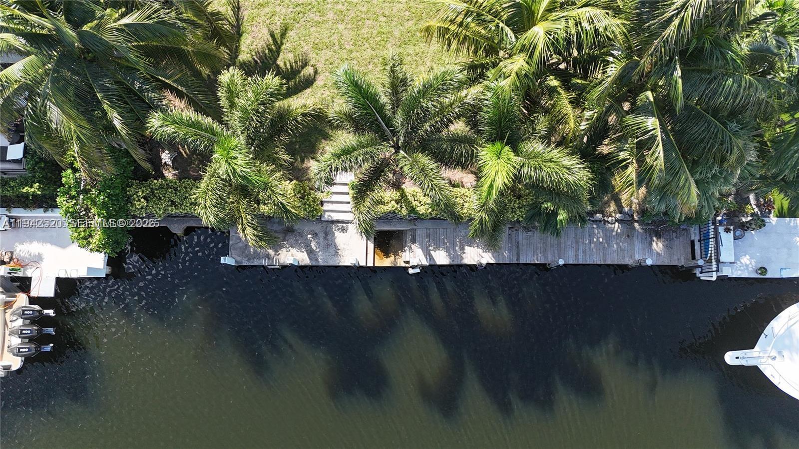 CORAL KEY VILLAS 2ND SEC - Land