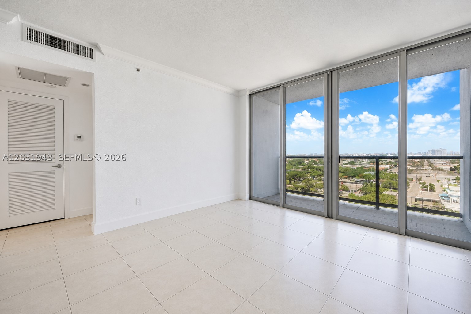 401 BLU OF NORTH BEACH CO - Residential Lease
