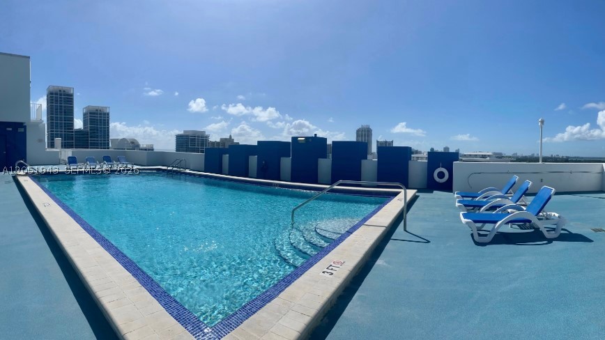401 BLU OF NORTH BEACH CO - Residential Lease