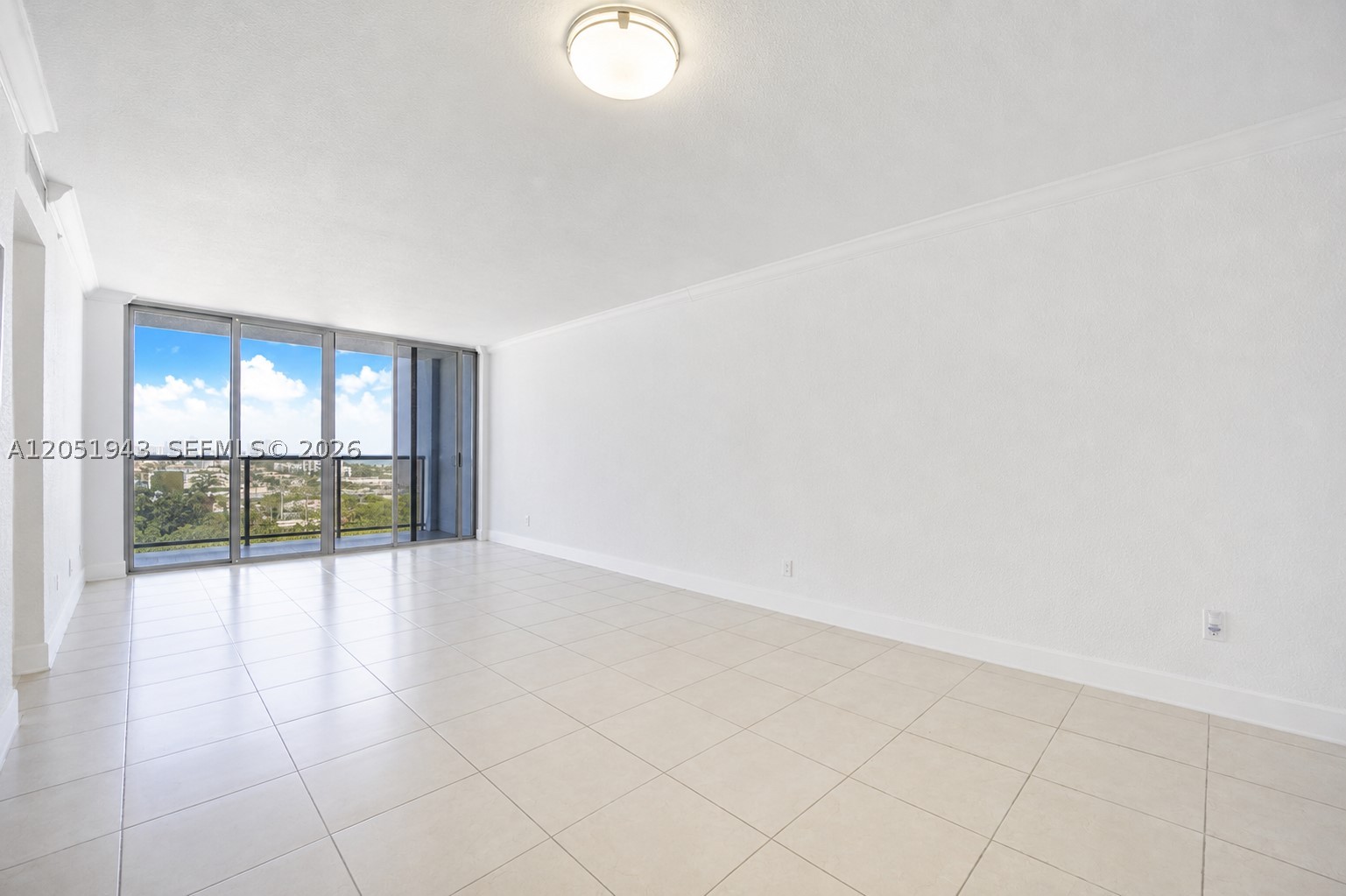 401 BLU OF NORTH BEACH CO - Residential Lease
