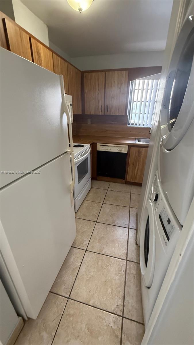 6424 COLLINS BLDG CONDO - Residential