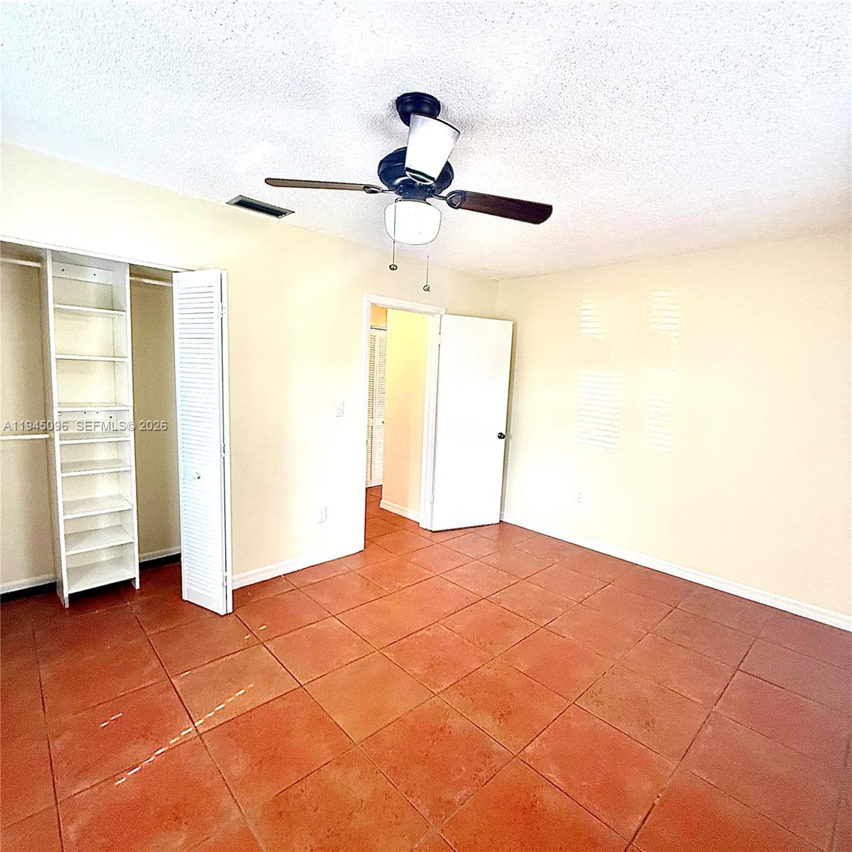 SWEETWATER GOLF COURSE TO - Residential Lease