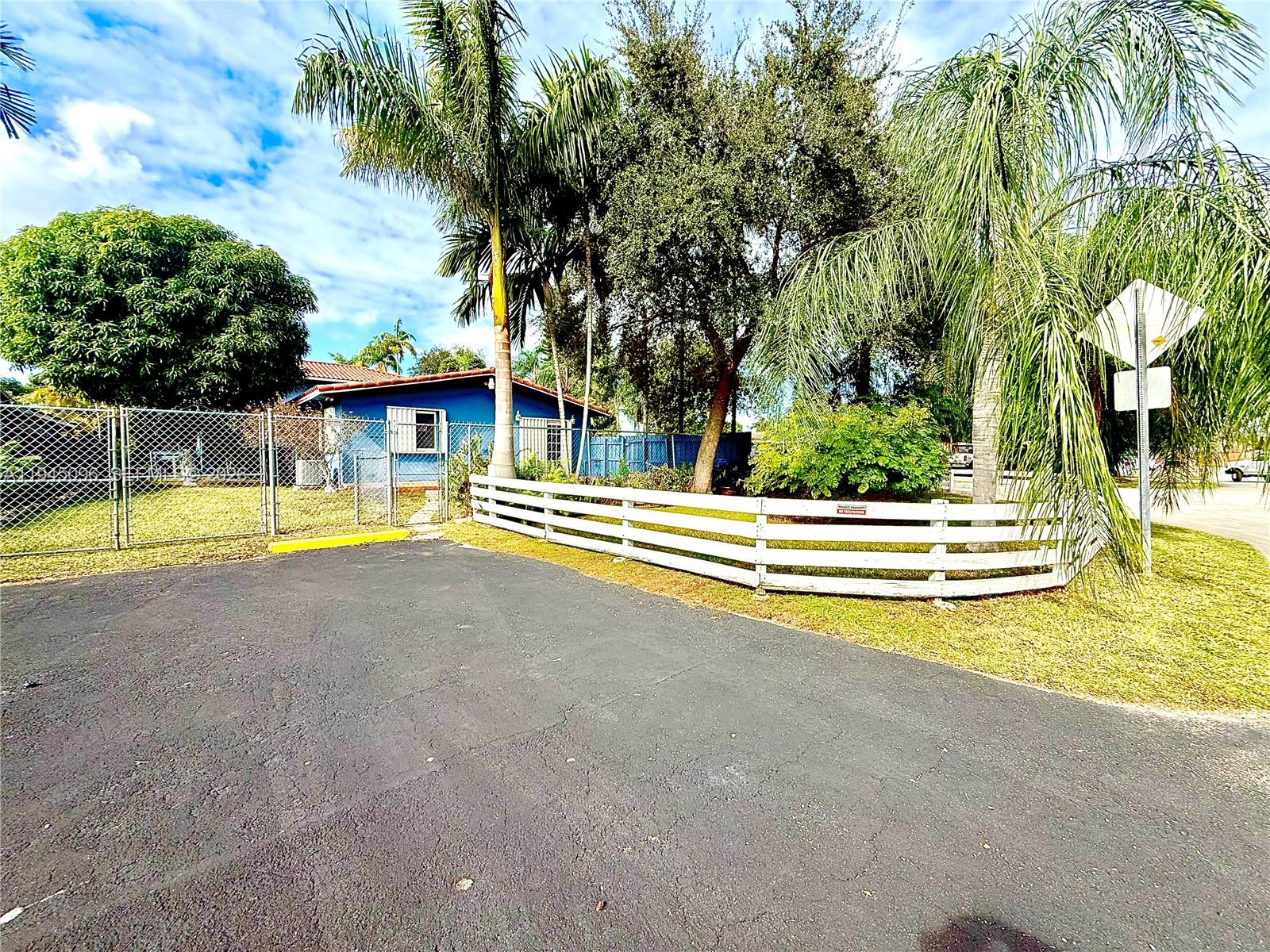 SWEETWATER GOLF COURSE TO - Residential Lease