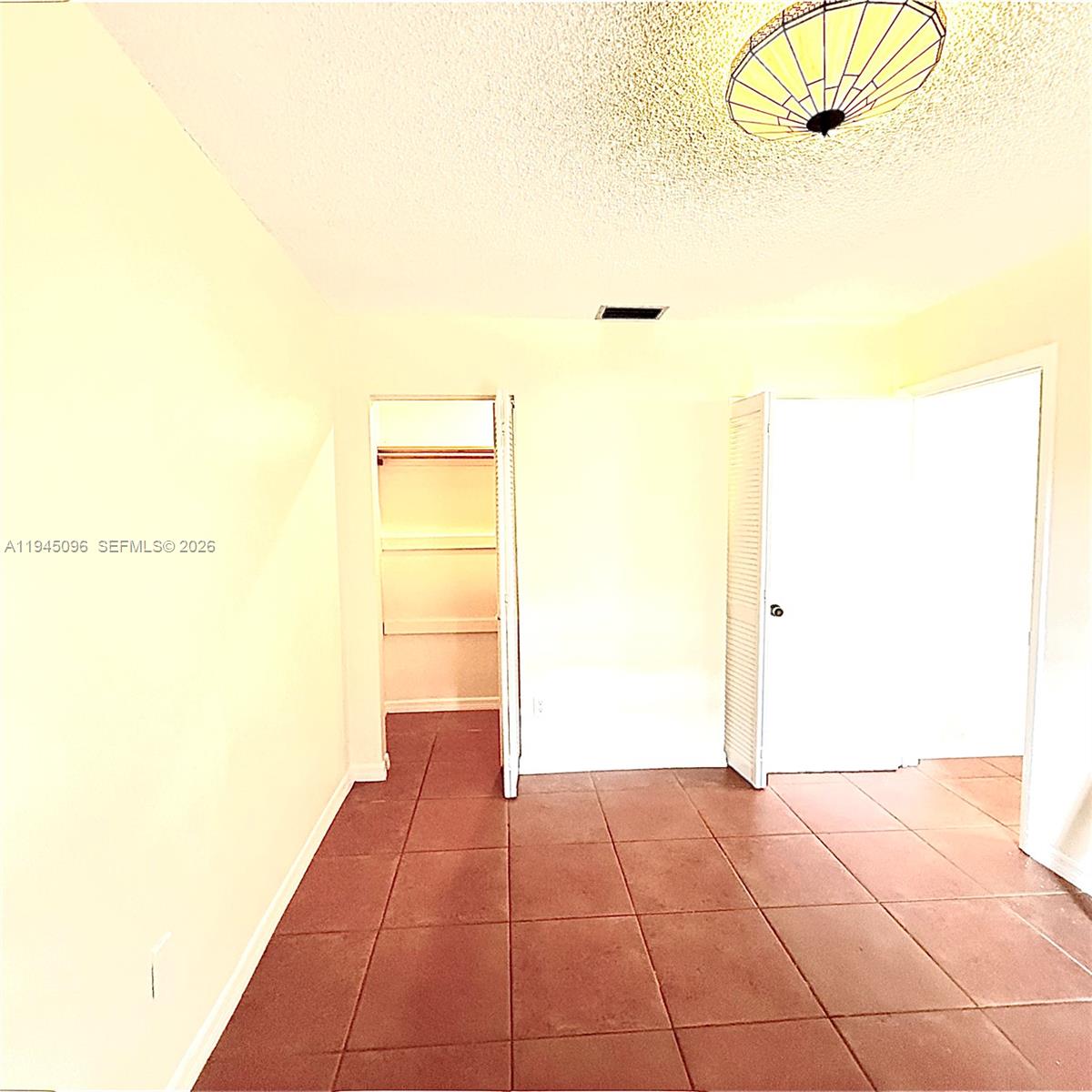 SWEETWATER GOLF COURSE TO - Residential Lease
