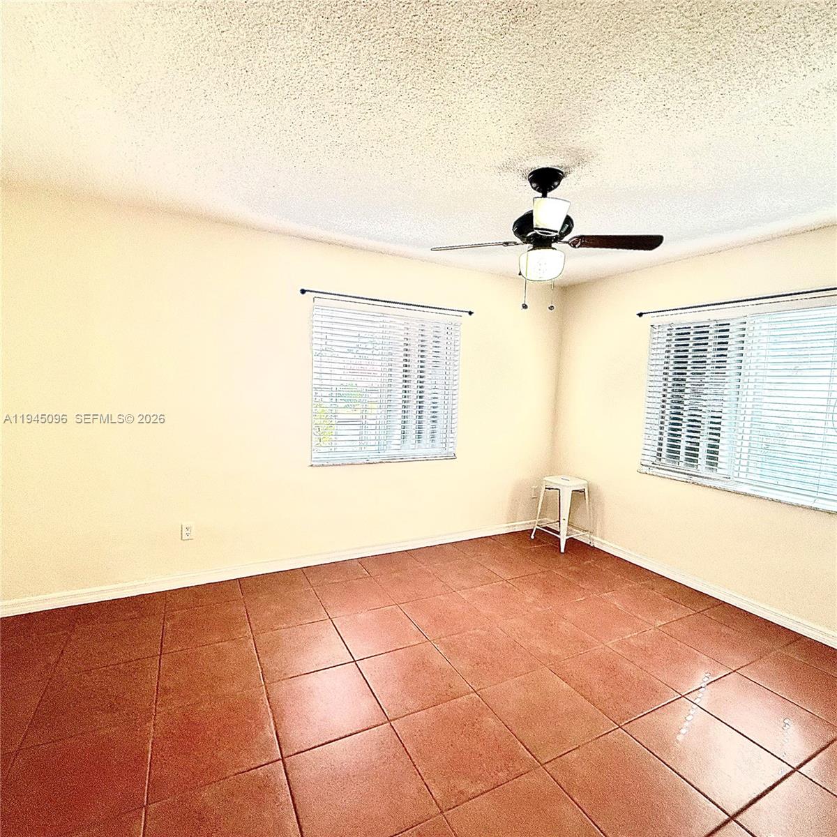 SWEETWATER GOLF COURSE TO - Residential Lease