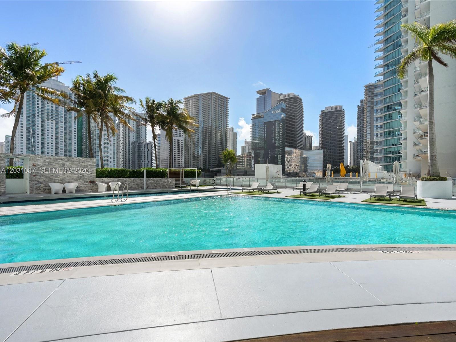 IVY CONDO - Residential