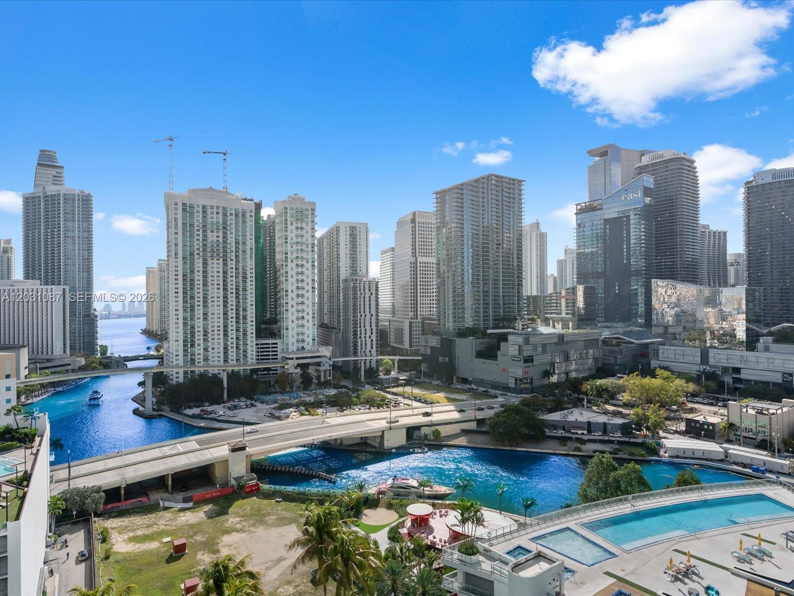 IVY CONDO - Residential