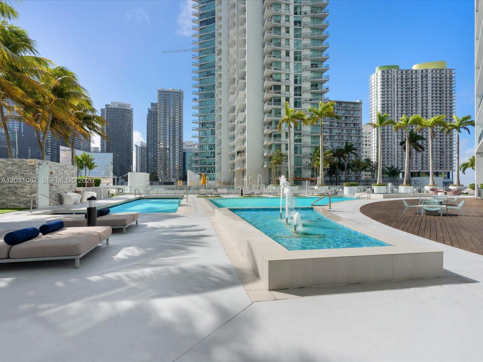 IVY CONDO - Residential