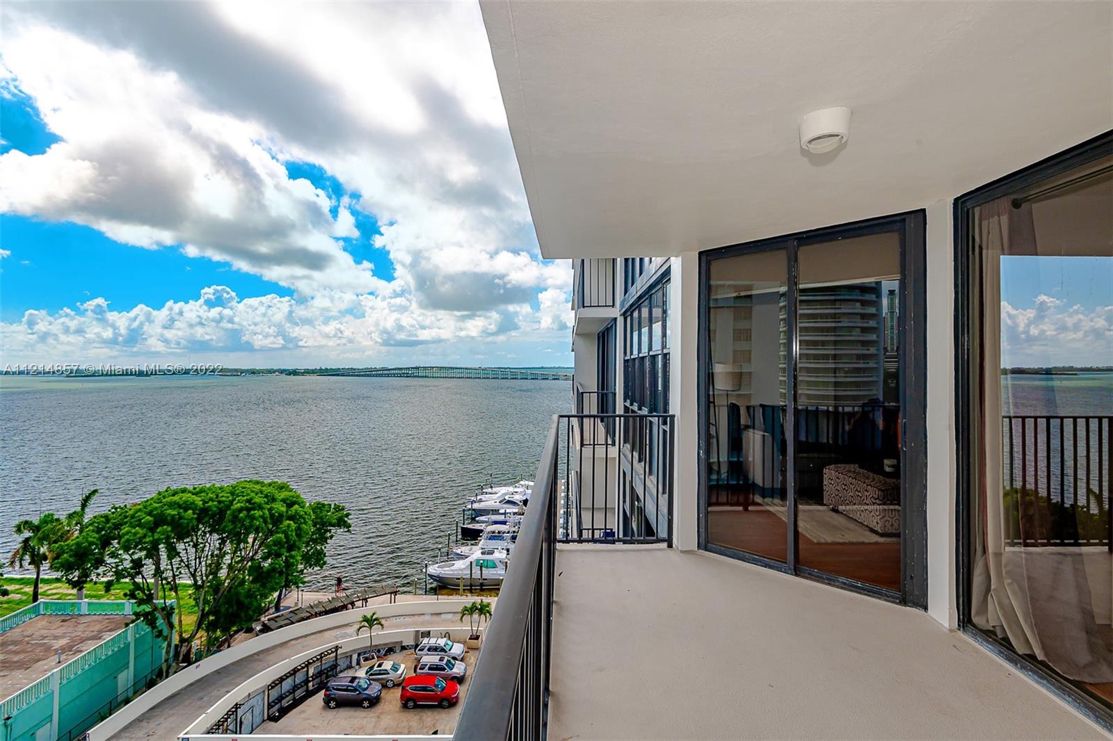BRICKELL PLACE CONDO - Residential