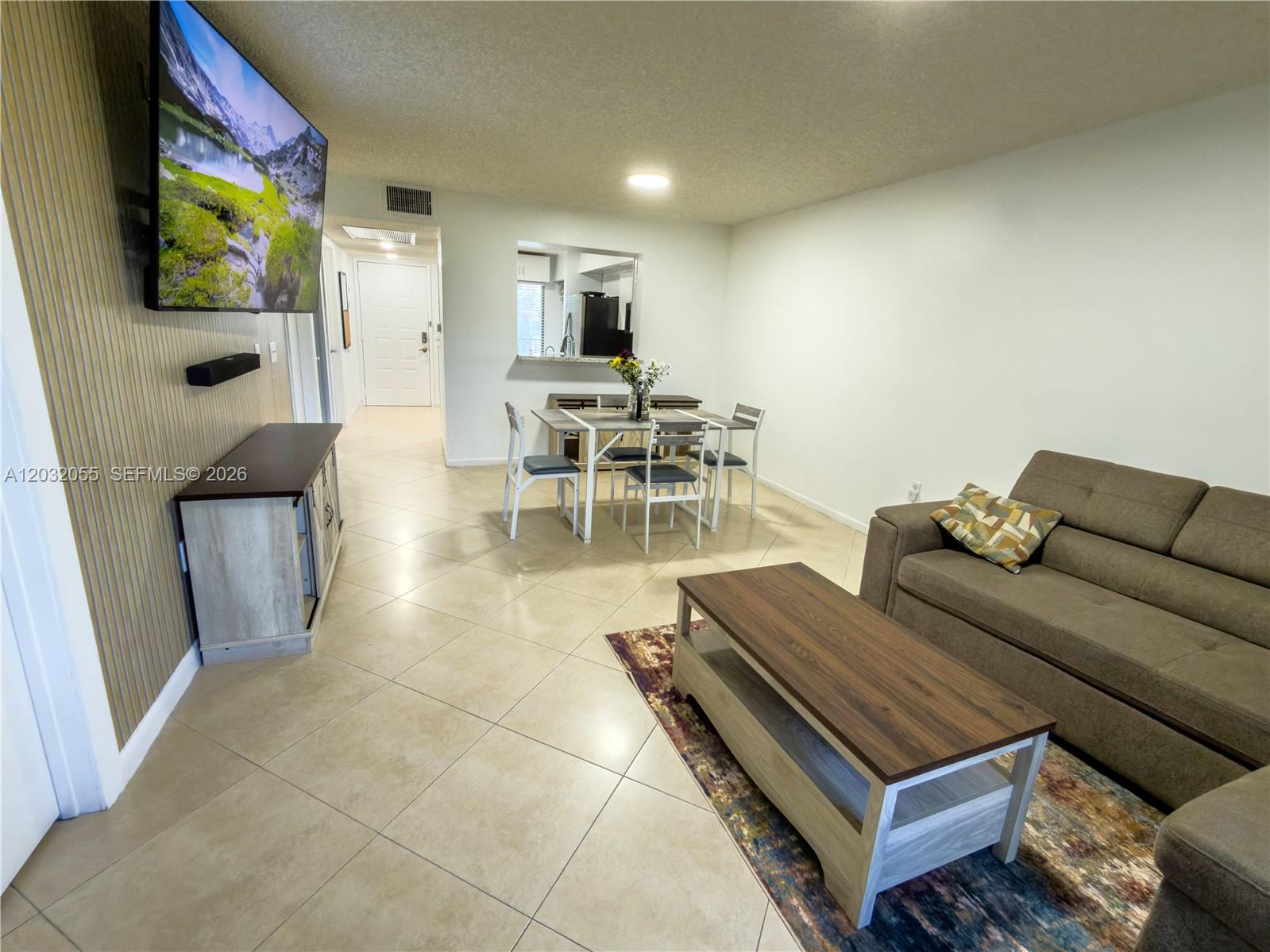 SUFFOLK AT CENTURY VILLAG - Residential