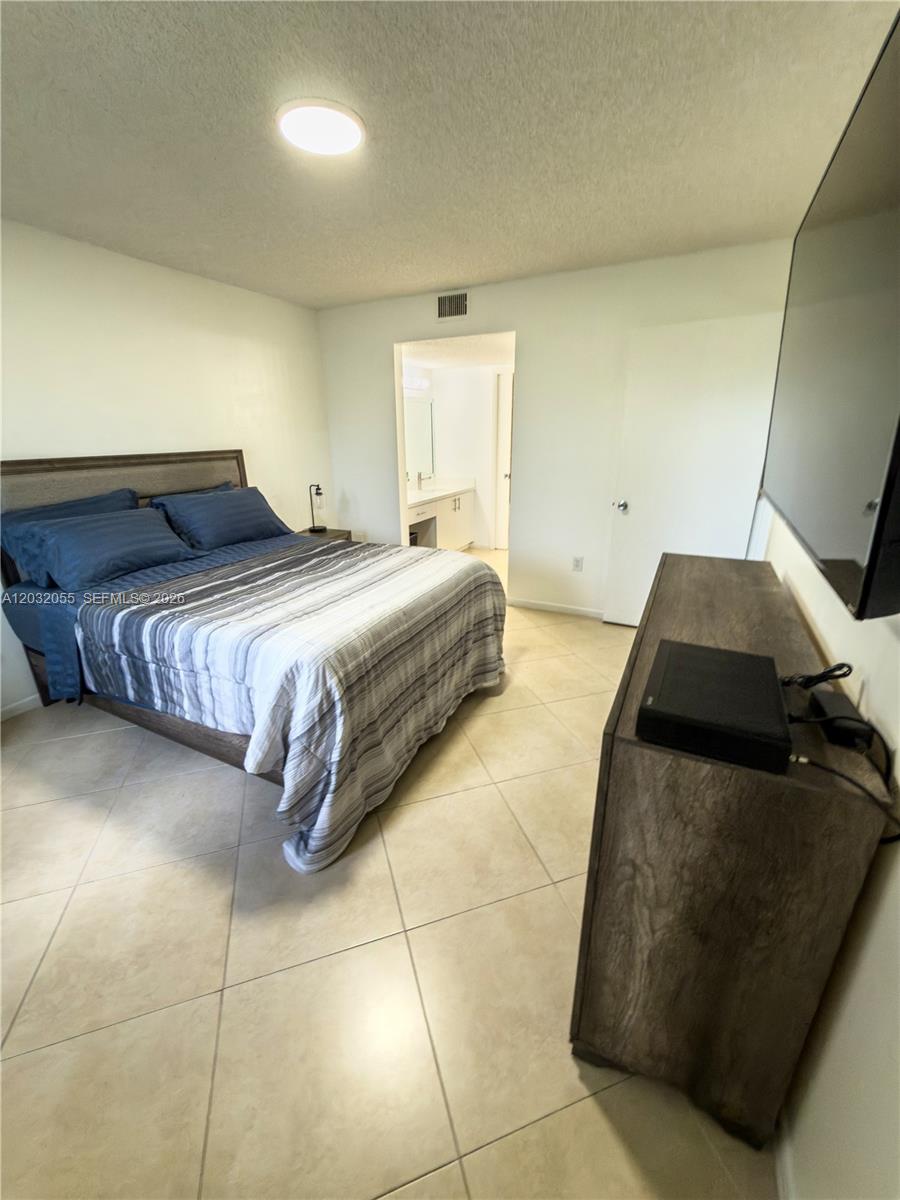 SUFFOLK AT CENTURY VILLAG - Residential