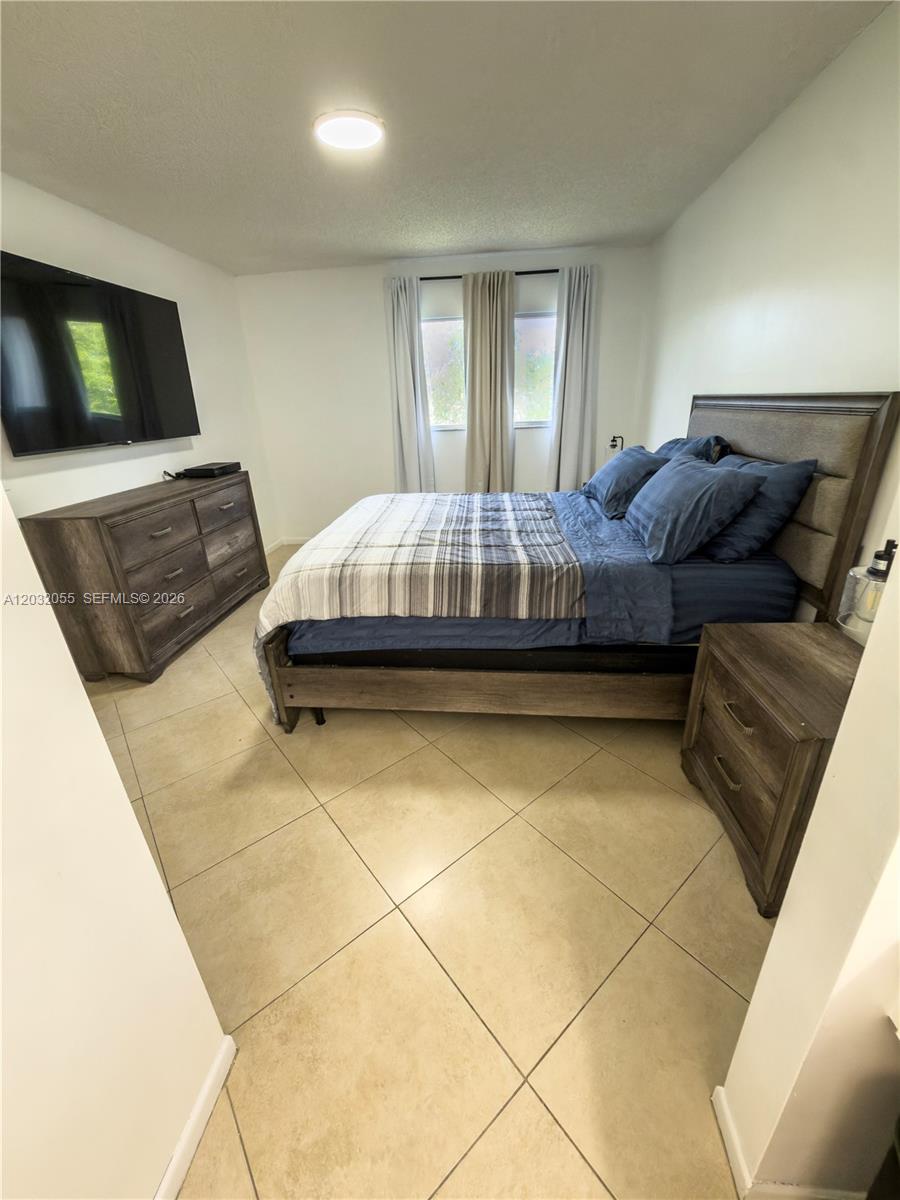 SUFFOLK AT CENTURY VILLAG - Residential