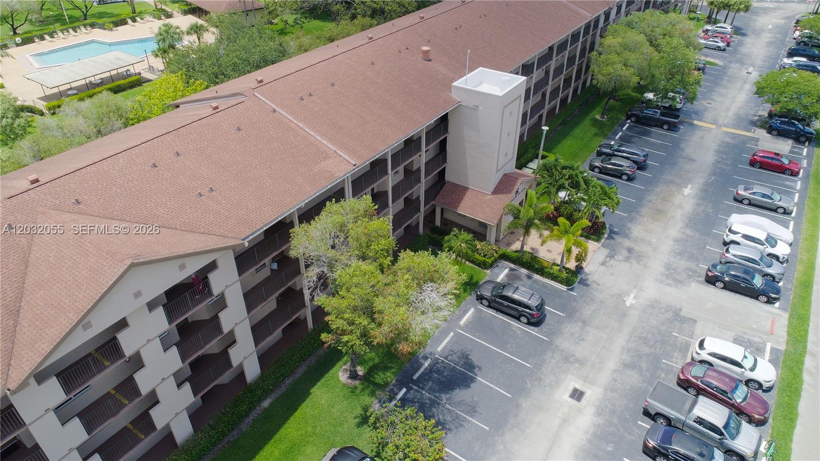 SUFFOLK AT CENTURY VILLAG - Residential