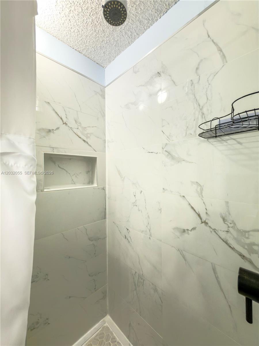 SUFFOLK AT CENTURY VILLAG - Residential
