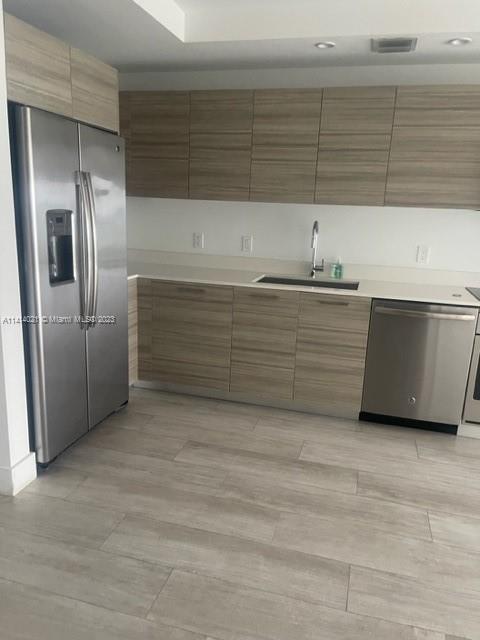 3401 MIDTOWN CONDO - Residential Lease
