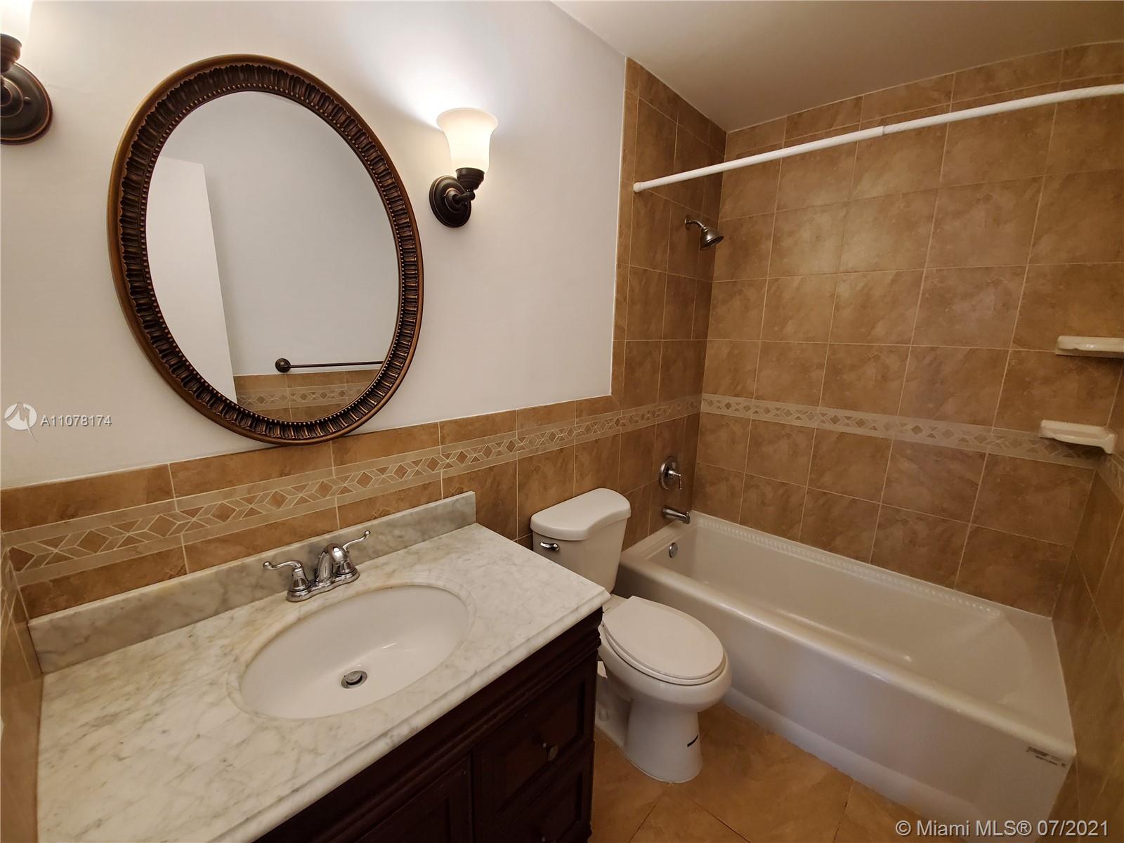 LAKESHORE CONDO I - Residential Lease