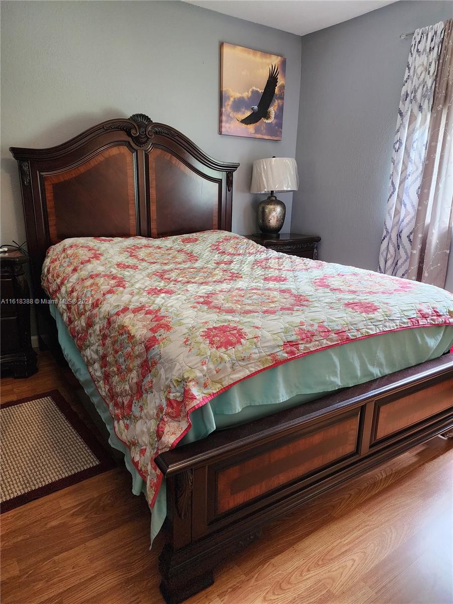 SHOMA TOWNHOMES AT KEYSCO - Residential Lease