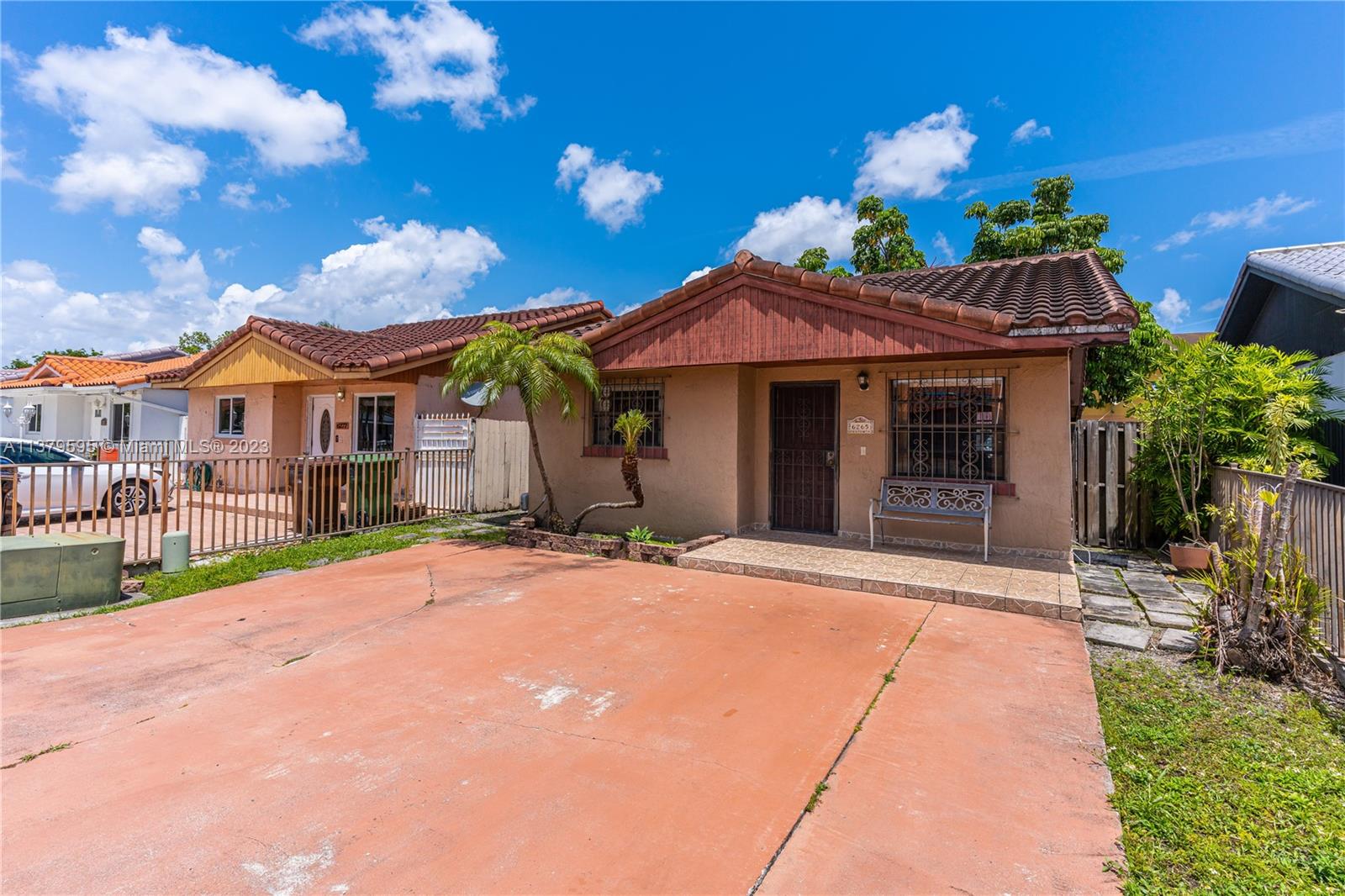 2ND ADDN TO BARACOA - Residential