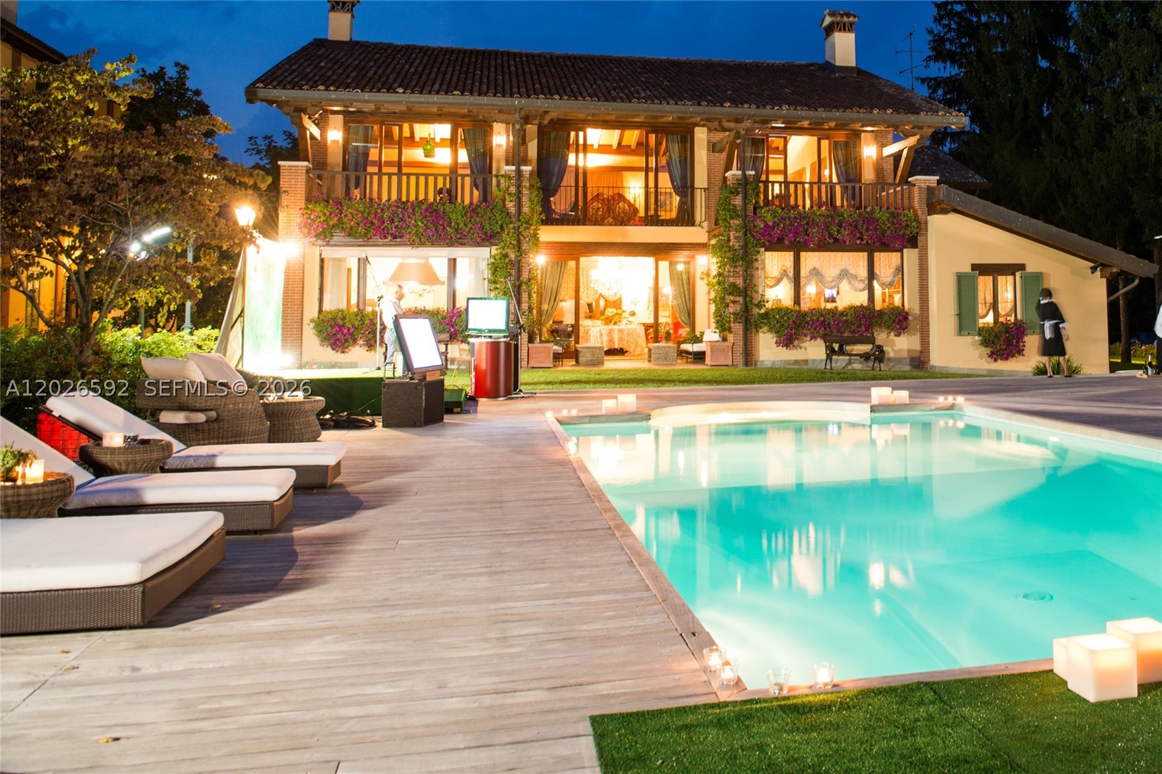 Unica - Residential