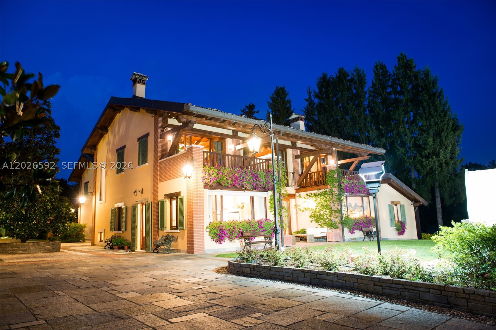 Unica - Residential