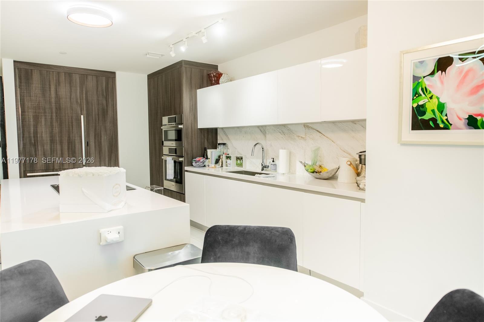 PARAMOUNT MIAMI WORLDCENT - Residential