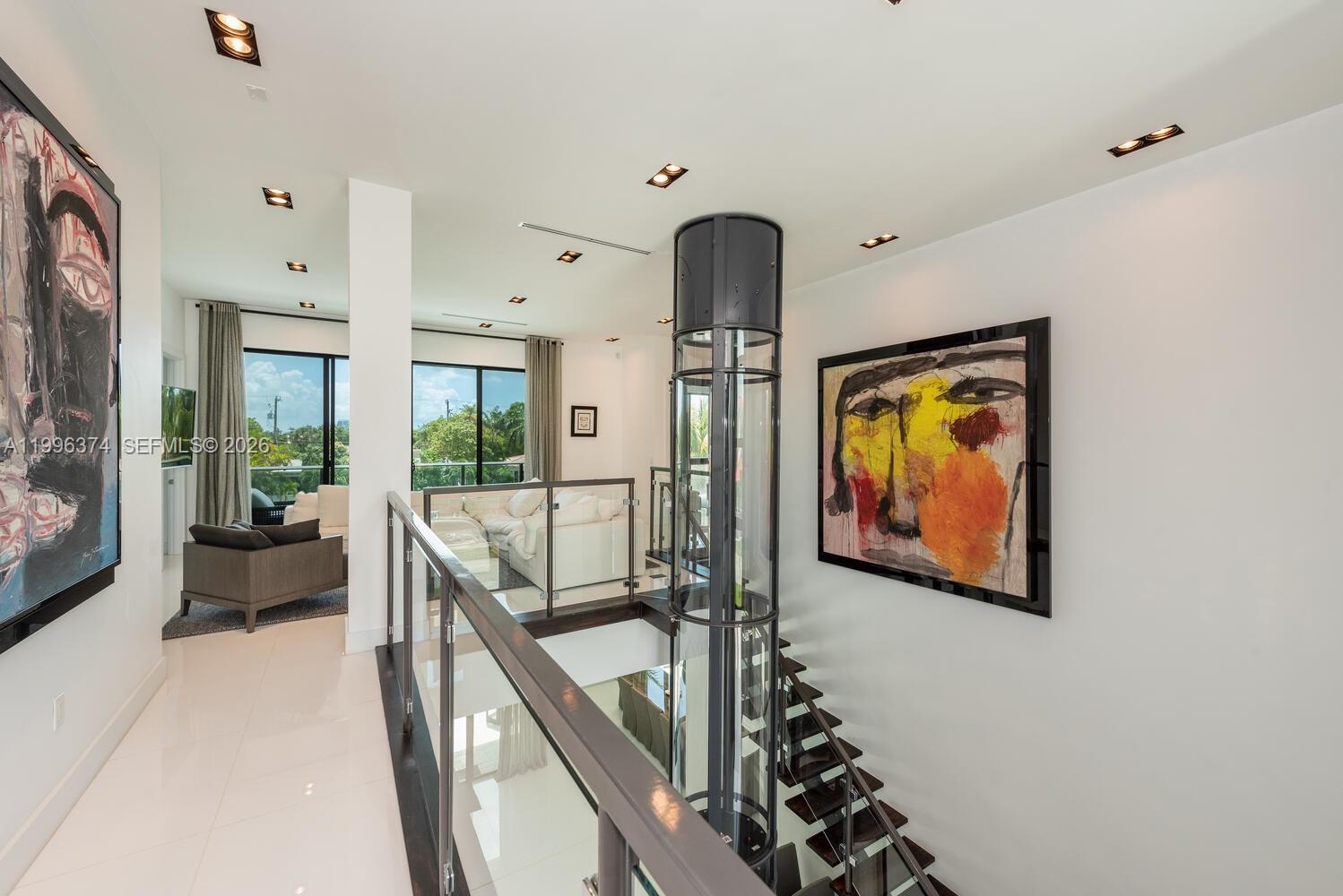 CORONADO HARBOR - Residential