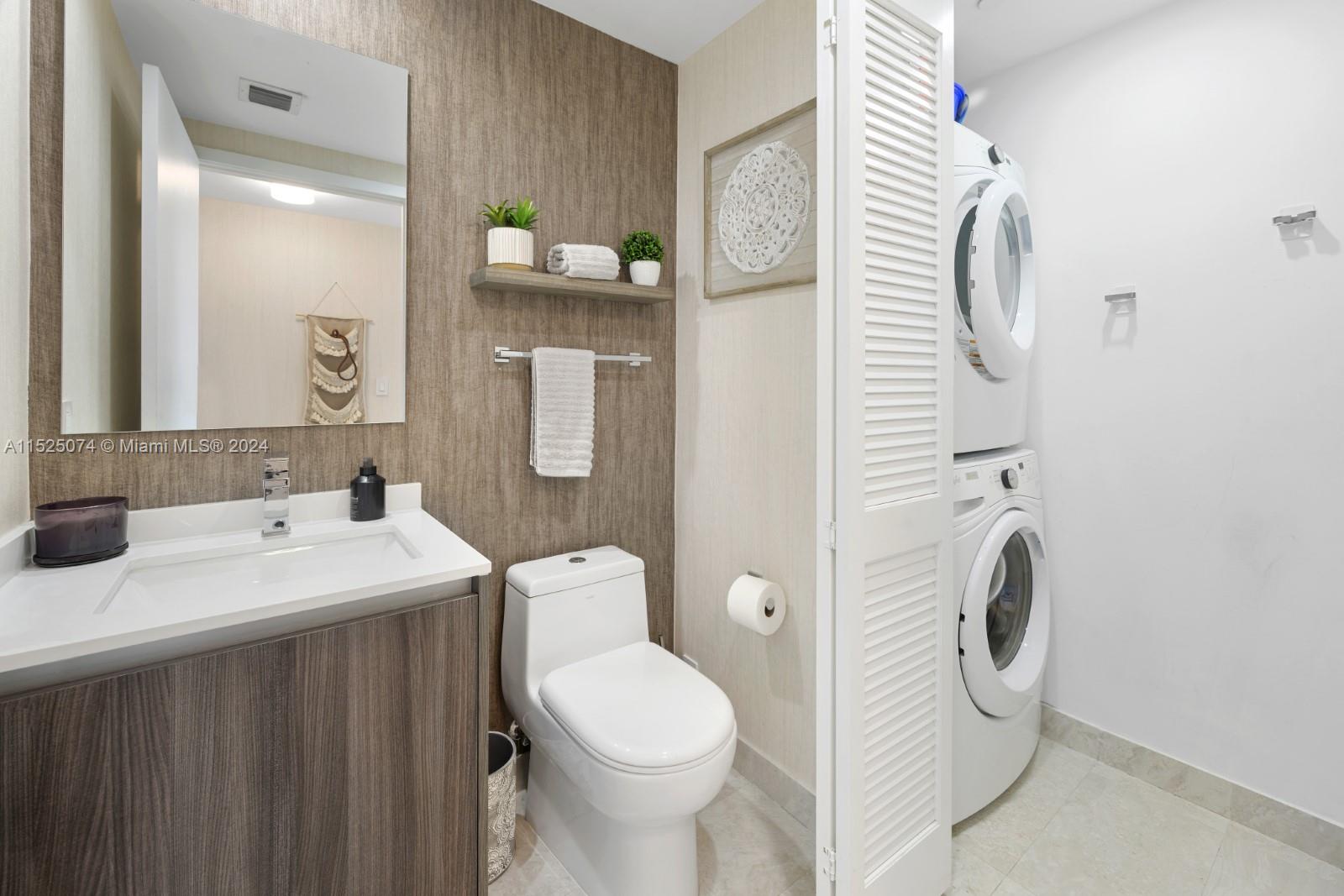 ARIA ON THE BAY CONDO - Residential Lease
