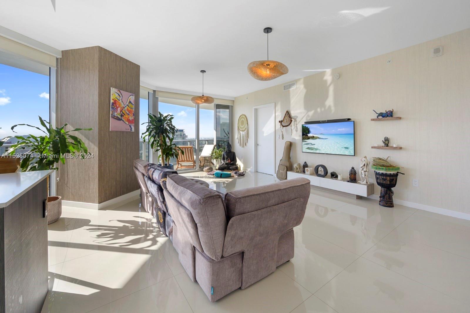 ARIA ON THE BAY CONDO - Residential Lease