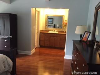 Sunset Park Lake Villas S - Residential Lease