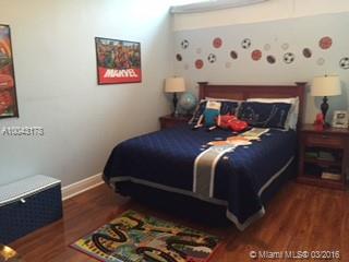 Sunset Park Lake Villas S - Residential Lease