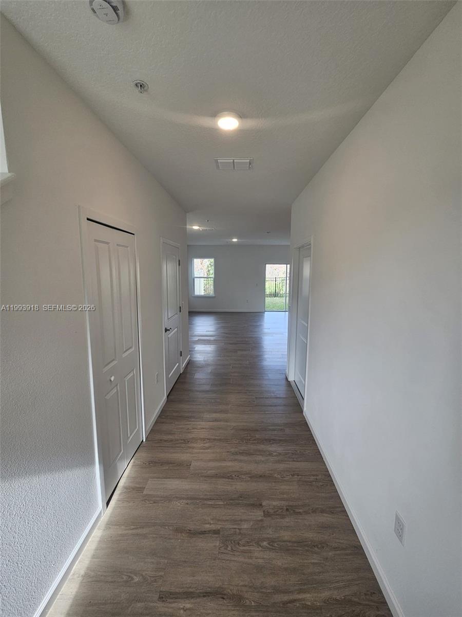 SANDLAKE STATION - Residential