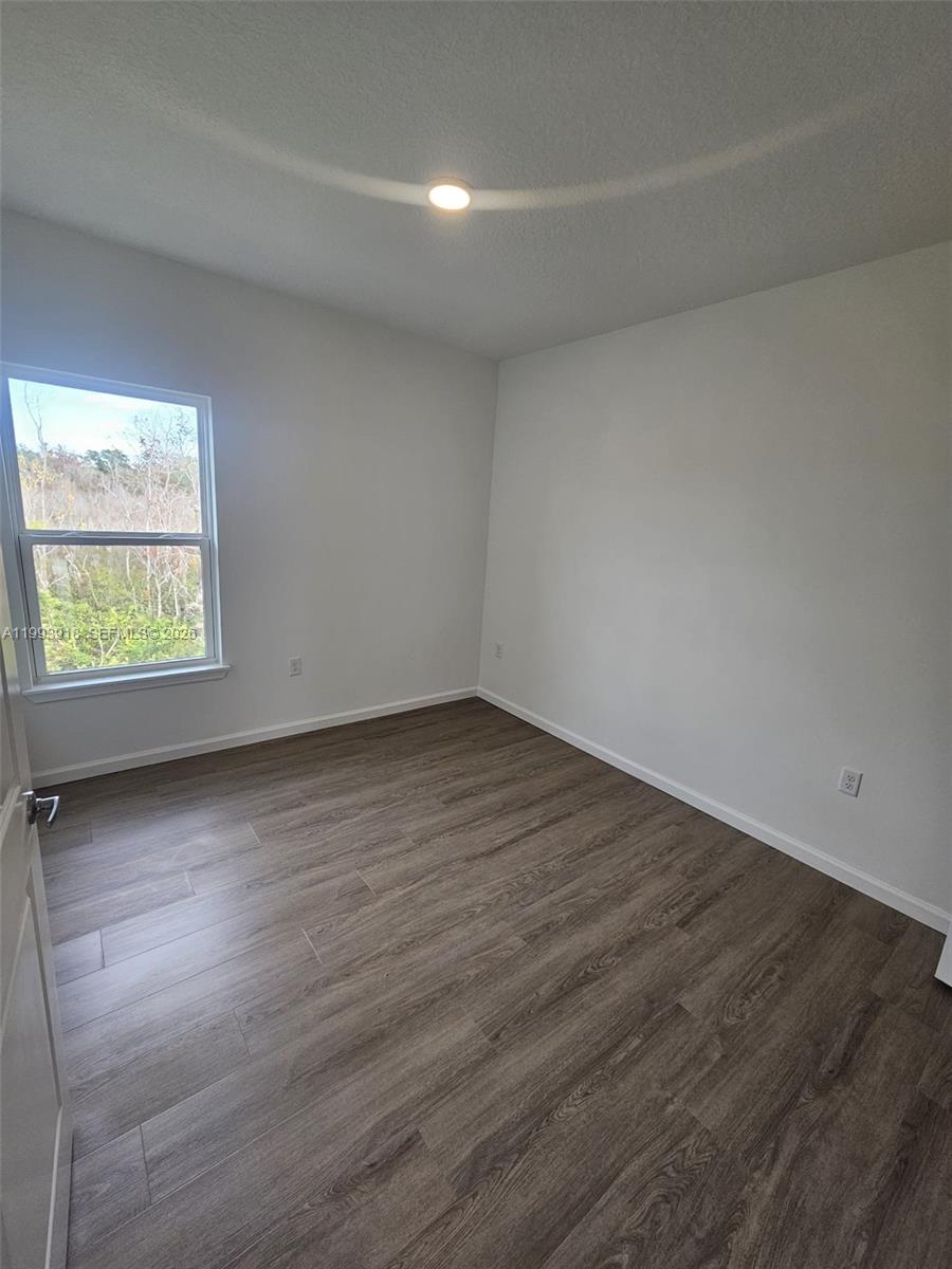 SANDLAKE STATION - Residential