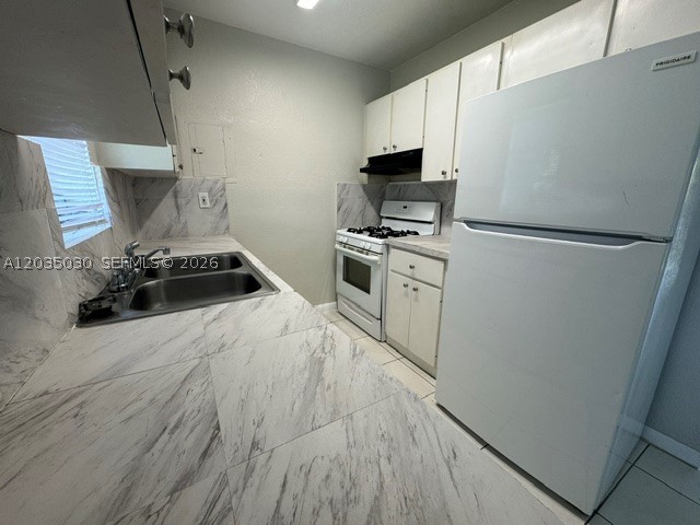 CUTLER RIDGE SEC 3 - Residential