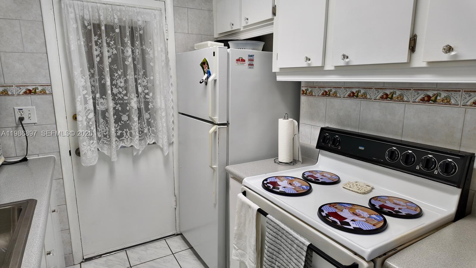 MAR-LEN GARDENS NO 6 CORP - Residential