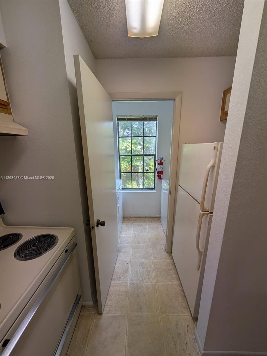 THE OASIS AT PEARL LAKE - Residential
