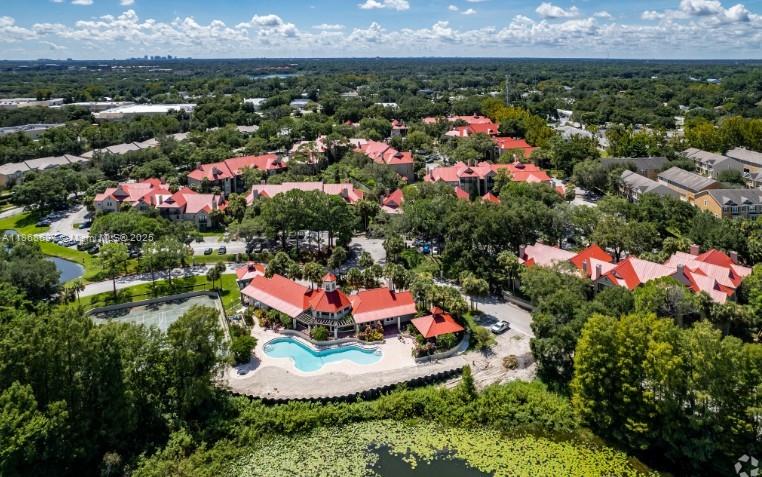 Nice 1 bedroom/1 bath condo at the Oasis at Pearl Lake - 809 sq ft/ living area. large bedrooms and closets, washer/dryer hookup in the condo, private balcony and exterior storage closet. Partial lake view. Gated community with a lakeside pool and many other amenities. 2 lighted tennis courts and a exercise room.