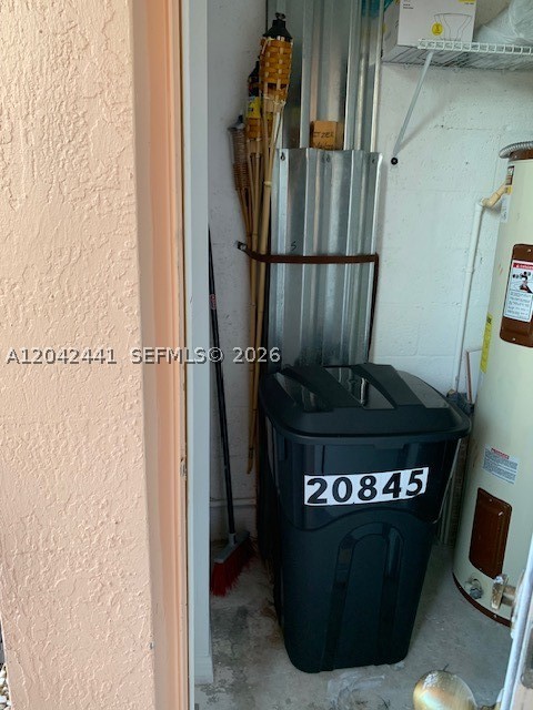 CHAPEL TRAIL II - Residential Lease