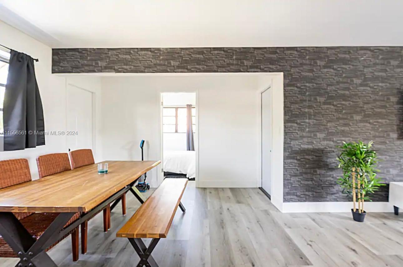 LAUDERDALE VILLAS - Residential Lease