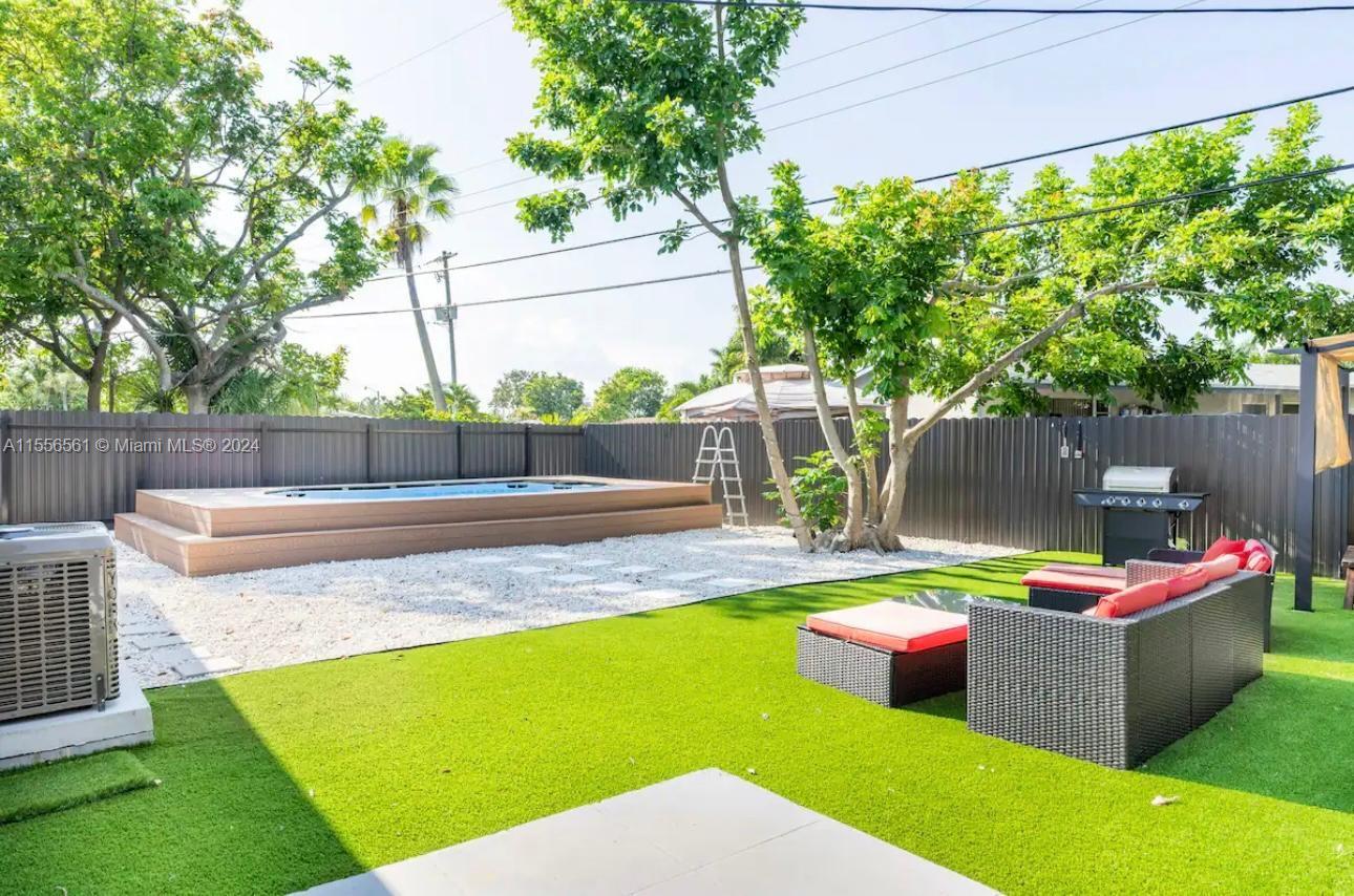 LAUDERDALE VILLAS - Residential Lease