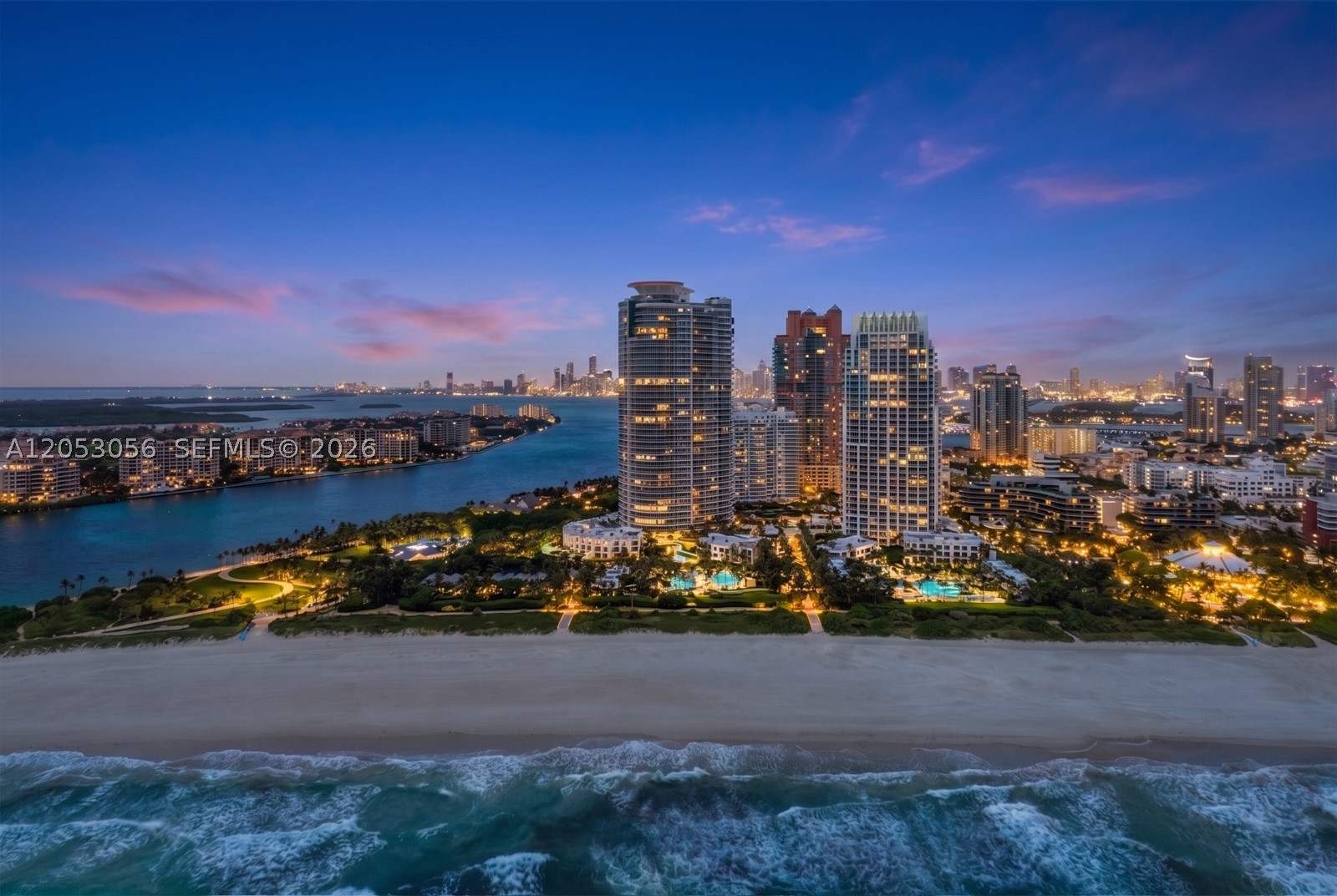 CONTINUUM ON SOUTH BEACH - Residential