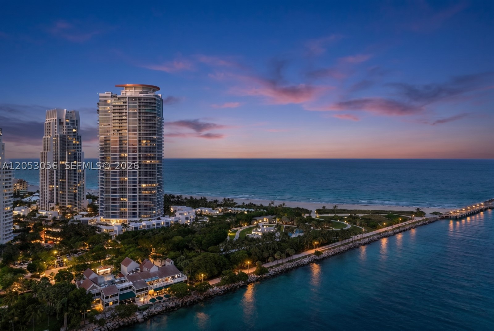 CONTINUUM ON SOUTH BEACH - Residential