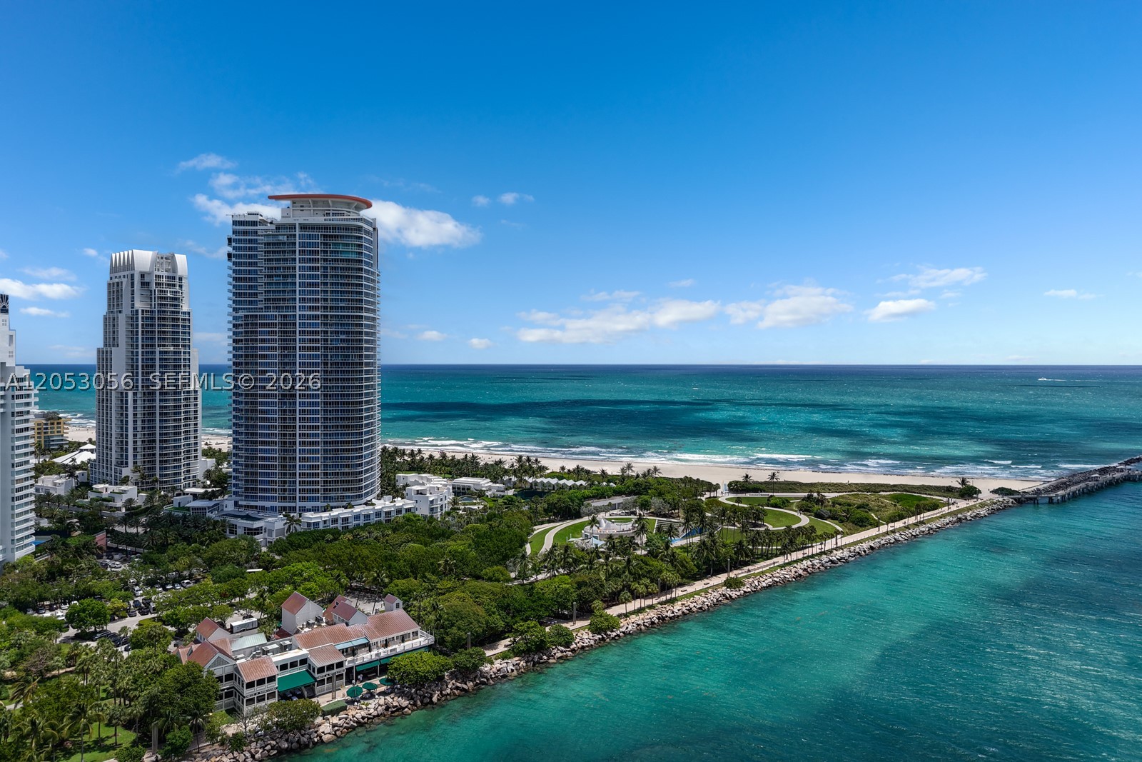 CONTINUUM ON SOUTH BEACH - Residential