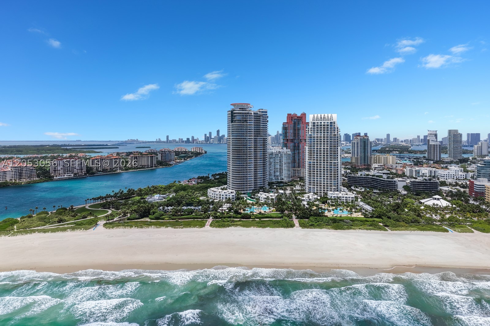 CONTINUUM ON SOUTH BEACH - Residential