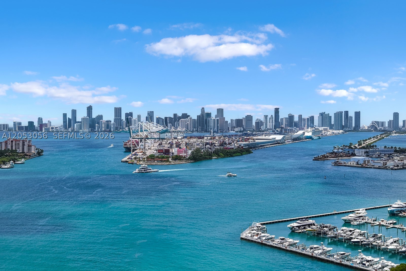 CONTINUUM ON SOUTH BEACH - Residential