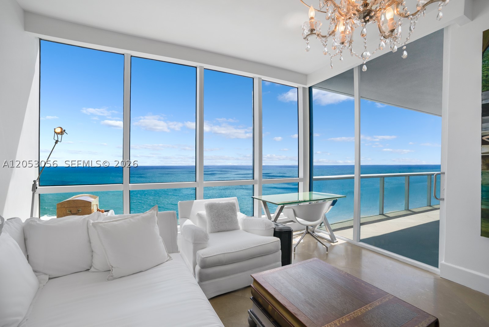 CONTINUUM ON SOUTH BEACH - Residential