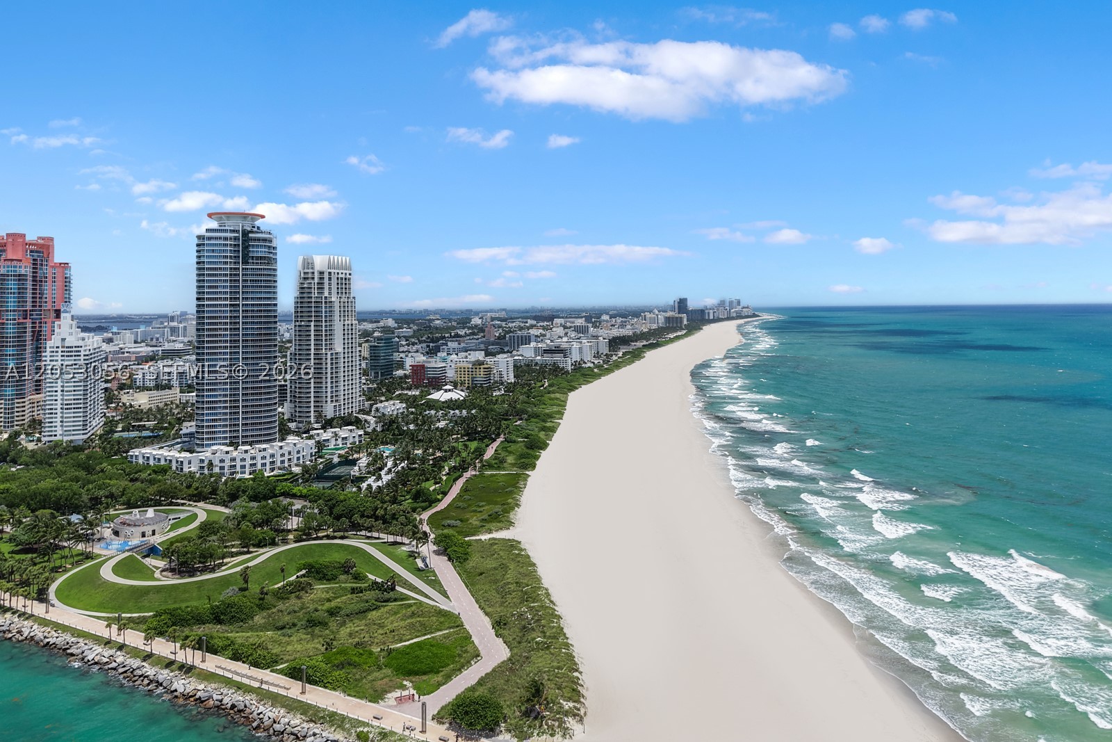 CONTINUUM ON SOUTH BEACH - Residential