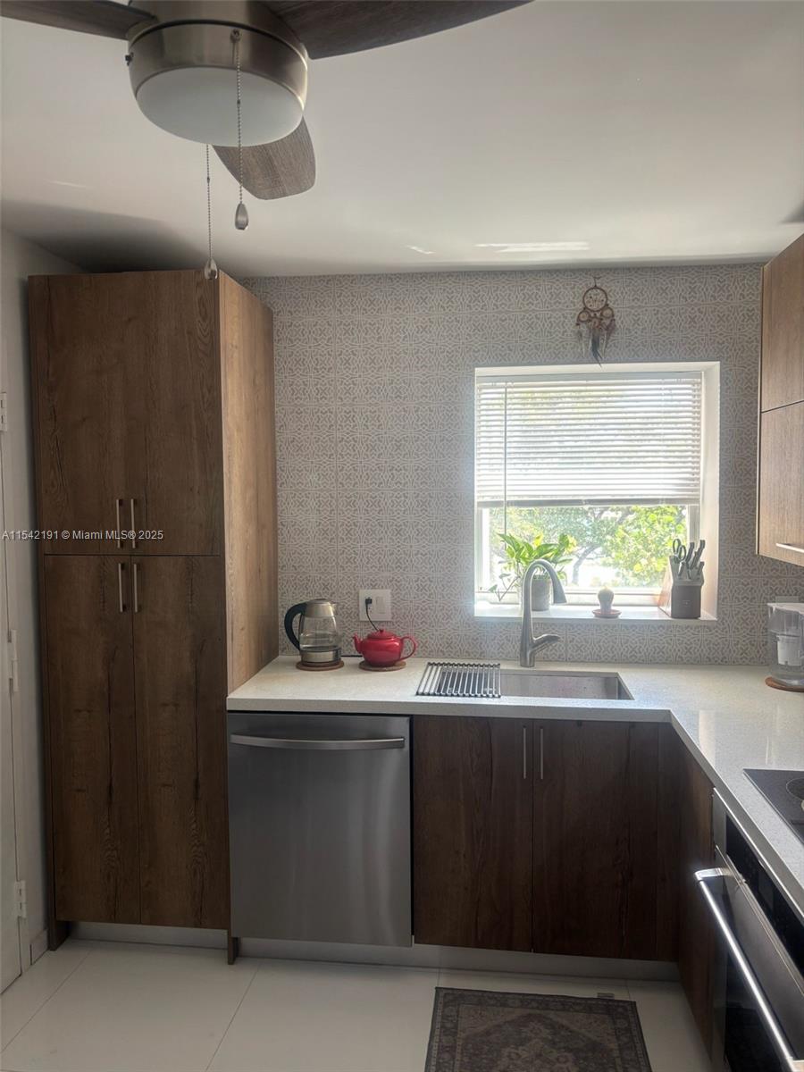 PRINCE GEORGE ARMS CONDO - Residential