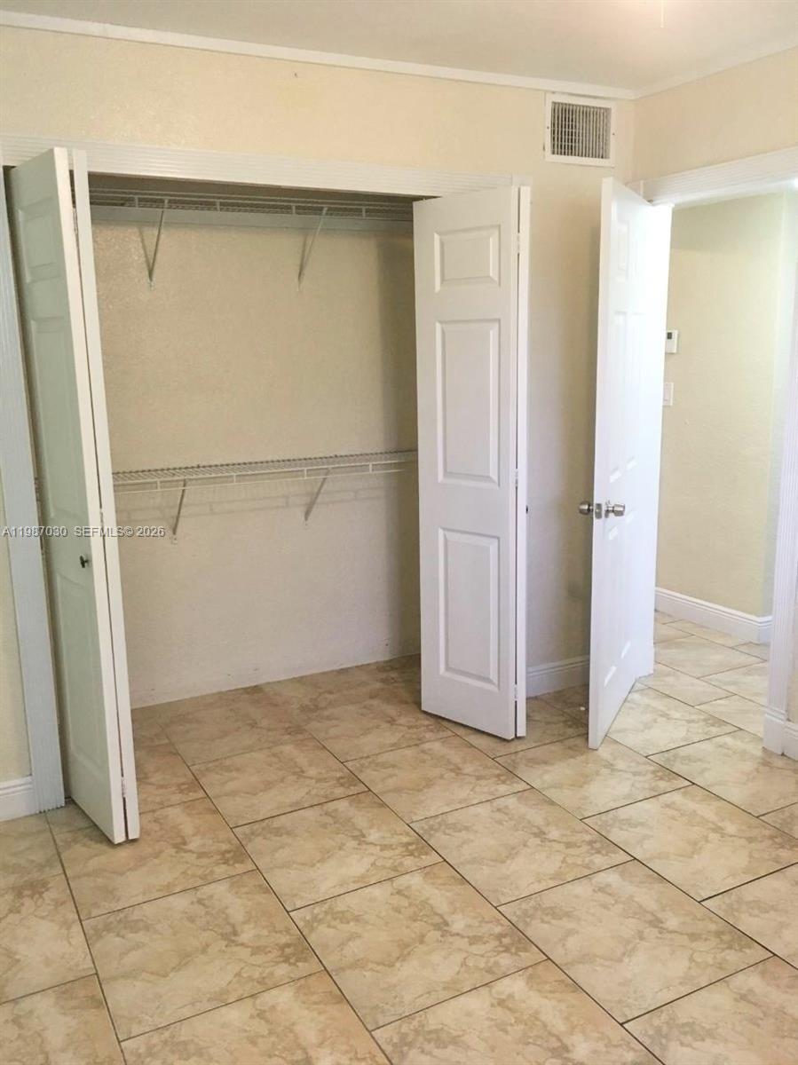 GABLES EDGE CONDO - Residential