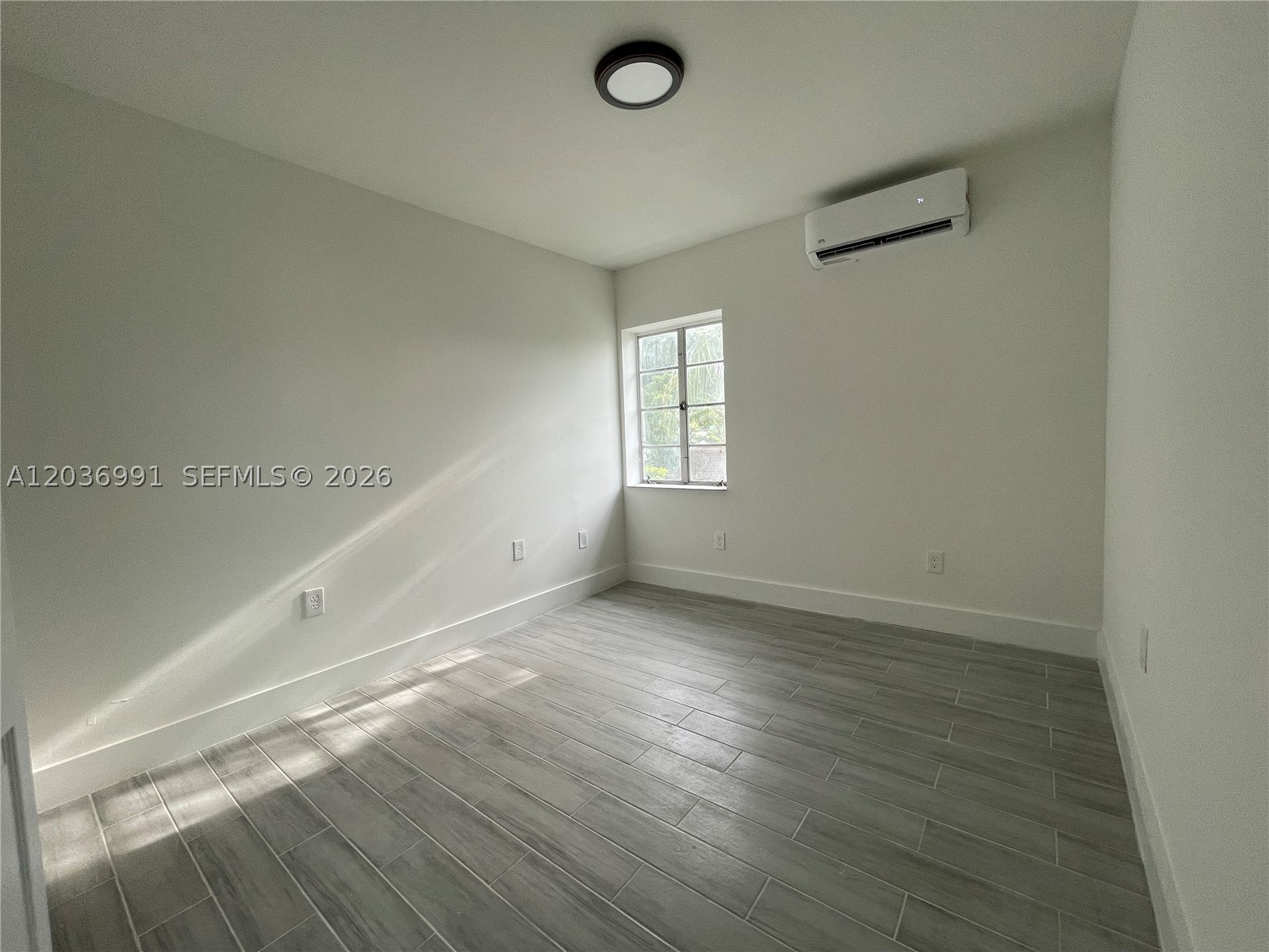 NORTH GATE - Residential Lease