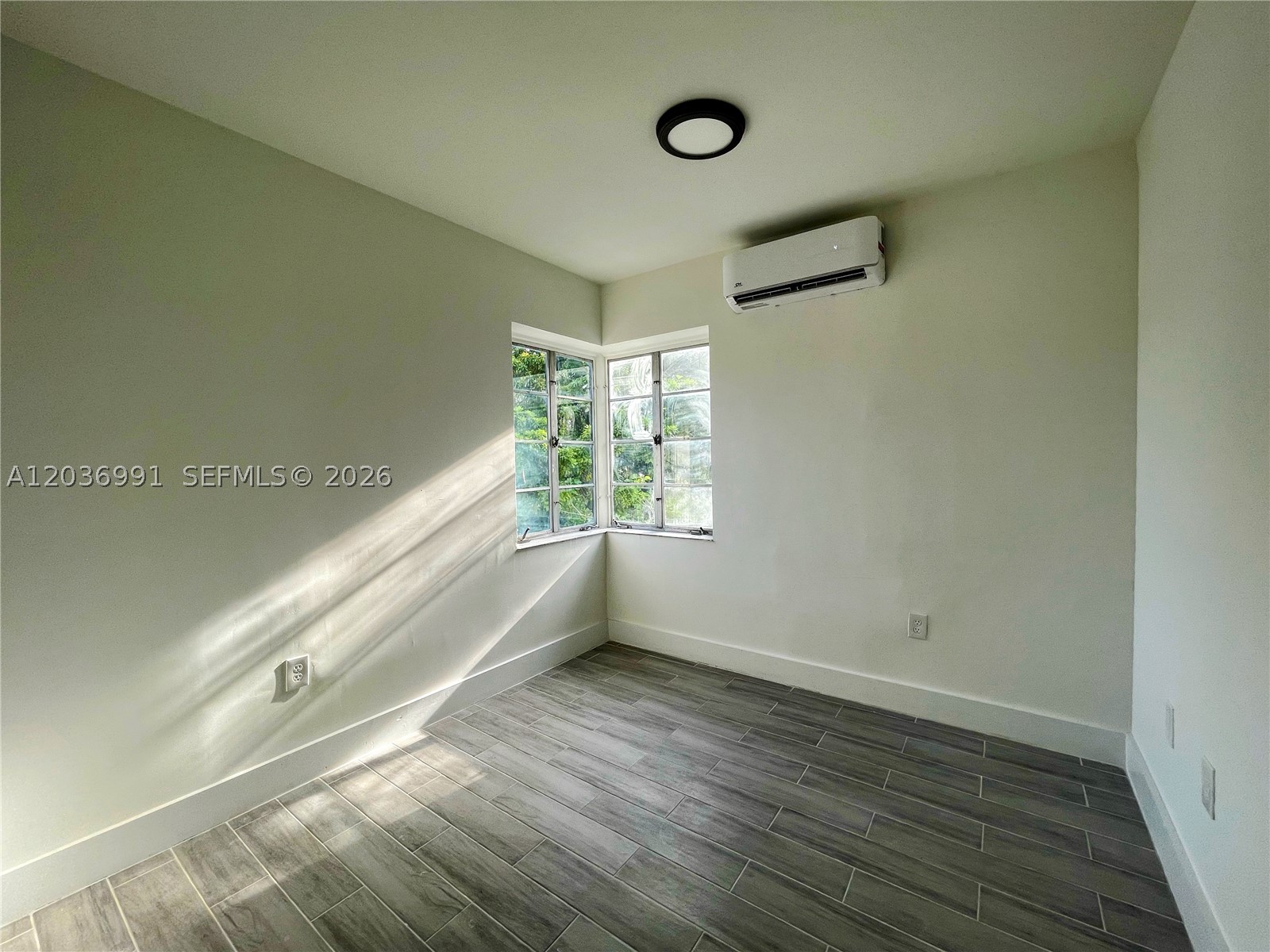 NORTH GATE - Residential Lease